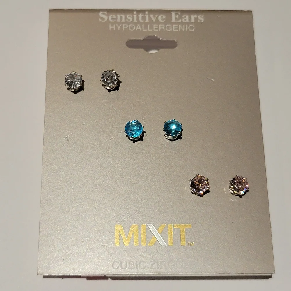 3 Pairs of Mixit Cubic Zircon Stud Earrings - Picture 1 of 8